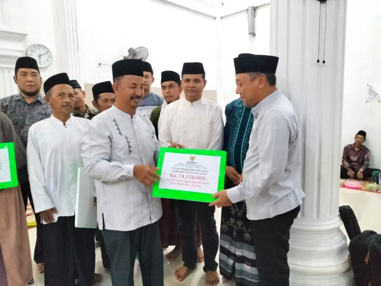 Sekda Sapril Doakan Bupati Romi, Di Safari Ramadhan Kecamatan Rantau Rasau