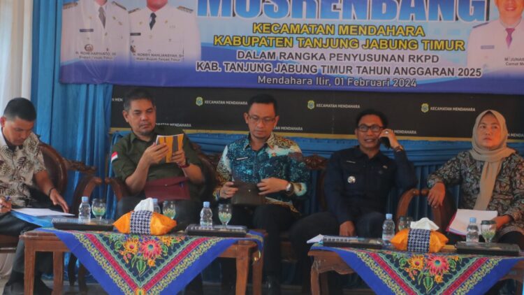 Anggota DPRD Tanjab Timur Dapil 3 Hadiri Musrenbang di Kecamatan Mendahara