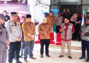 Ketua DPRD Tanjabtim Ikuti Pelepasan Logistik Pemilu 2024