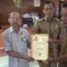 Sekda Tanjabtim Serahkan SPPT dan DHKP Pajak Bumi dan Bangunan