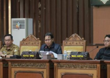DPRD Tanjabtim Gelar Rapat Paripurna Jawaban Eksekutif Terhadap Nota Pengantar Ranperda Atas Perubahan 2 Perda