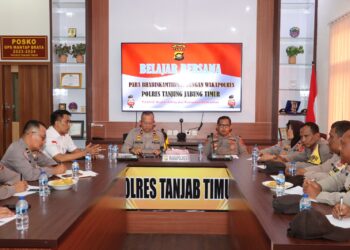 Wakapolres Tanjabtim Terima Aduan Masyarakat Melalui Bhabinkamtibmas