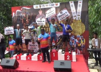 Wabup Tanjabtim Lepas Kejuaraan Balap Sepeda Kapolda Jambi Cup