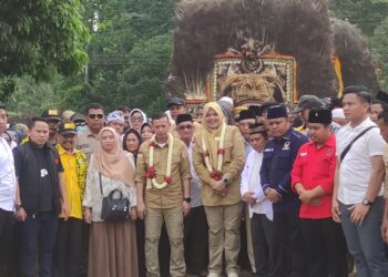 Deklarasi dan Daftar ke KPUD, Dilla – MT Gandeng UMKM