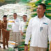 Wabup Robby Cek Kualitas Beras Bulog Bantuan Pangan Tahap 3