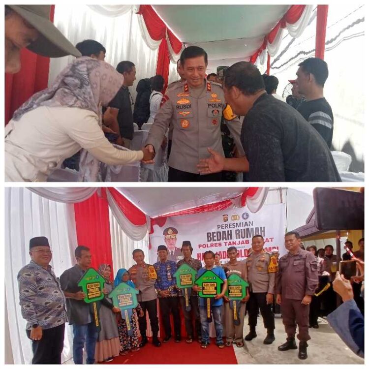 Kapolda Jambi Resmikan Bedah Rumah, Warga Tanjabbar  Penerima  Bedrum  Ucapkan Terimakasih.