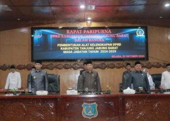 Pjs Bupati Tanjabbar Hadiri Rapat Paripurna, Pembentukan  AKD DPRD Kabupaten  Masa Jabatan Tahun 2024-2029