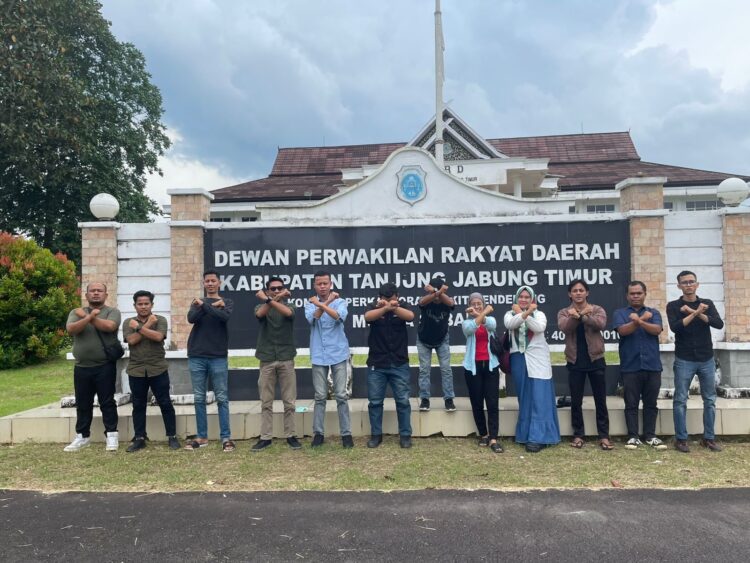 Sulpani di PAW ?, Masyarakat Protes, Desak Bertemu Ketua DPRD dan Fraksi PAN