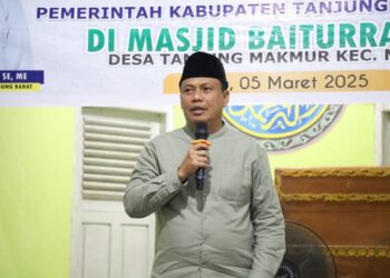Wabup Tanjabbar Awali Safari Ramadan Pertama  Di Masjid Baiturrahman Desa Tanjung Makmur Kecamatan Merlung