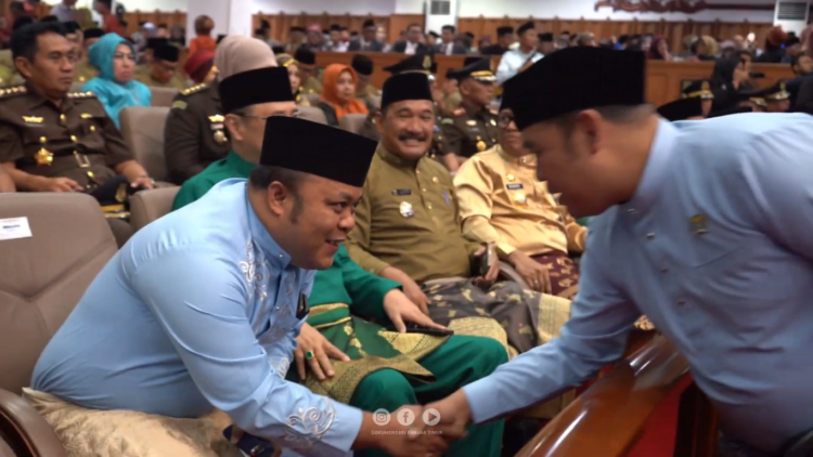 Wakil Bupati Tanjabtim Robby Hadiri HUT Provinsi Jambi ke-68