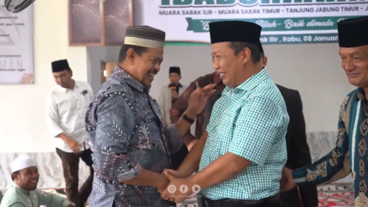 Bupati Tanjabtim Romi Hadiri Tasyakuran Ponpes Tarbiyah Islamiyah