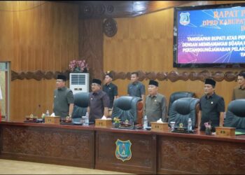 DPRD Tanjabbar Gelar Rapat Paripurna, Bupati Sampaikan Tanggapan Atas Pandangan Fraksi-Fraksi Terhadap Pertanggungjawaban APBD 2024