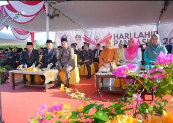 Pimpinan DPRD Tanjabbar Hadiri Upacara Hari Lahir Pancasila 2025
