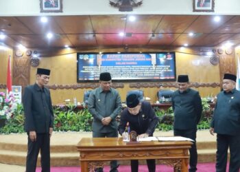 DPRD Tanjabbar Gelar Rapat Paripurna, Sepakati Perubahan KUA-PPAS APBD 2025