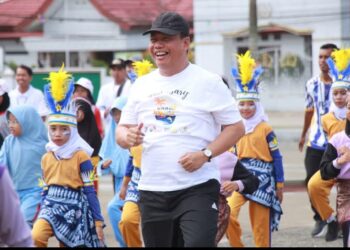 Wabup Tanjabbar  Dorong Gaya Hidup Sehat Anak Melalui Lomba Senam