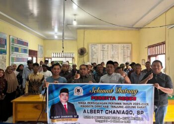 Ketua Komisi III DPRD Tanjabbar, Albert Chaniago, Serap Aspirasi Warga Teluk Kulbi Lewat Reses