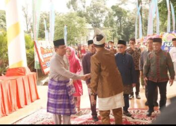 Wabup Tanjabbar Hadiri Paripurna HUT Kabupaten Tanjab Timur Ke-26