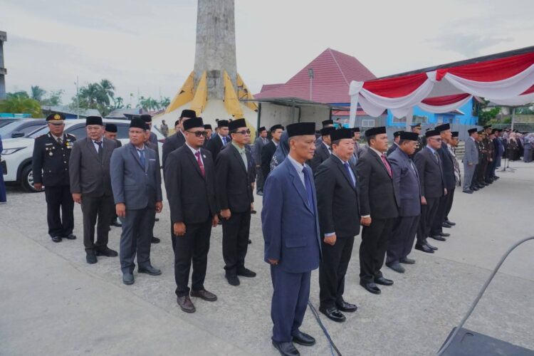 Anggota DPRD Tanjabbar Ikuti Upacara Peringatan Hari Pahlawan 2025: Momentum Refleksi dan Teladani Semangat Juang Para Pahlawan