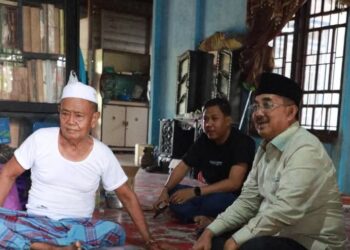 Bupati Tanjabbar Kunjungi Tuan Guru KH. Said Ismail, Bahas Progres Pembangunan Majelis Taklim