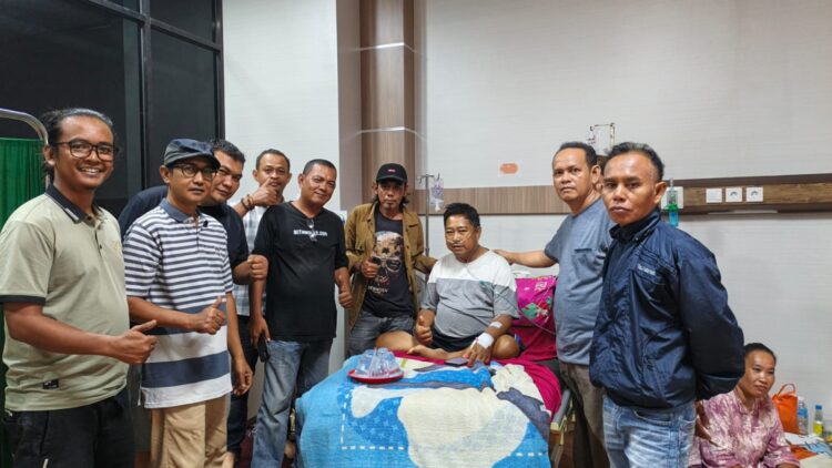 Solidaritas Seprofesi Awak Media,Pandawa Group Salurkan Bantuan Kepada  Rekan Wartawan Yang Sakit