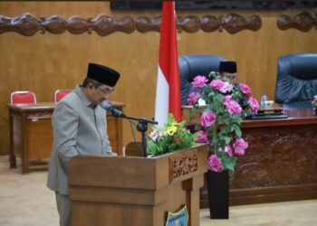 Bupati Tanjabbar  Sampaikan Tanggapan atas Pemandangan Umum Fraksi DPRD terhadap LKPJ 2025