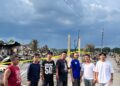 Bersama Masyarakat RT 013 Sungai Saren,Solidaritas Peduli Bantu Pakaian  Layak Dan Makanan Mie Instan Ke Korban Kebakaran Teluk Nilau